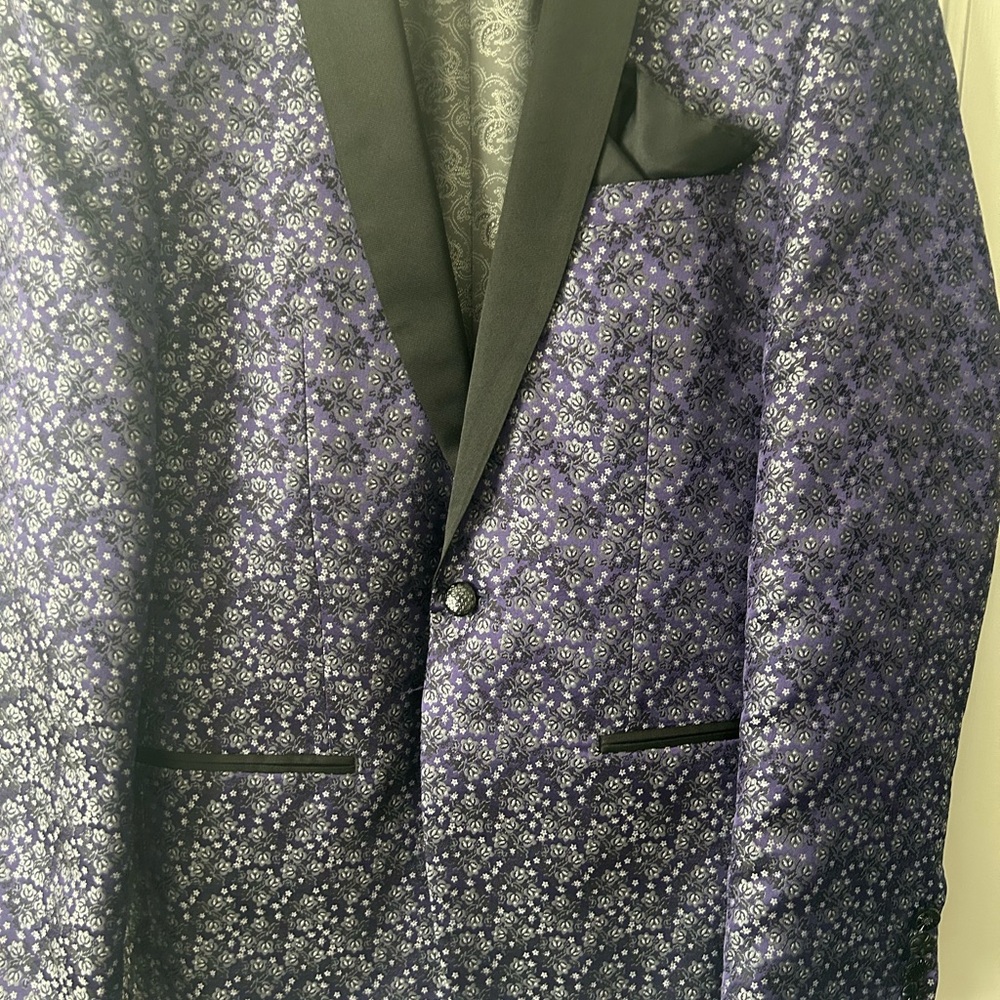 TALLIA Purple Patterned Blazer with Black Accents